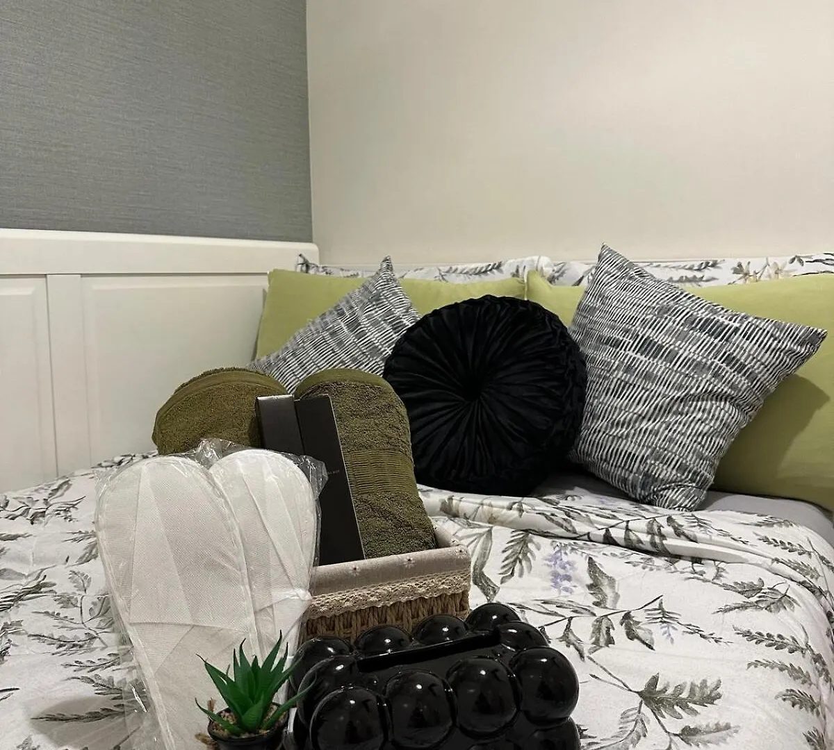 Casa Alia At Coast - Near Moa, Us Embassy, Picc, Wtc Manila